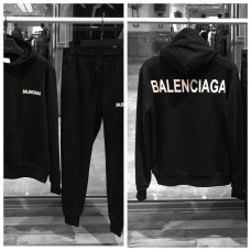 (П) Костюм BALENCIAGA