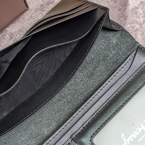 Вертикальное портмоне Ferragamo