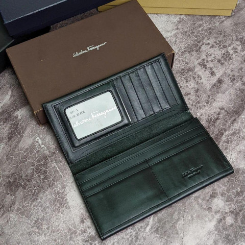 Вертикальное портмоне Ferragamo