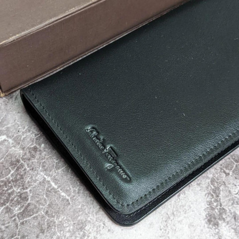 Вертикальное портмоне Ferragamo