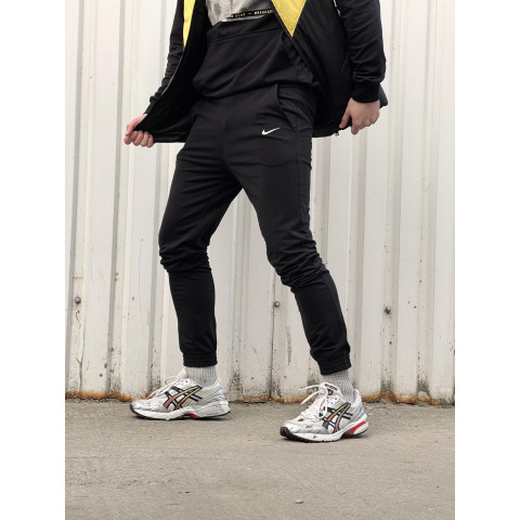 Штани чоловічі трикотажні Nike чорні