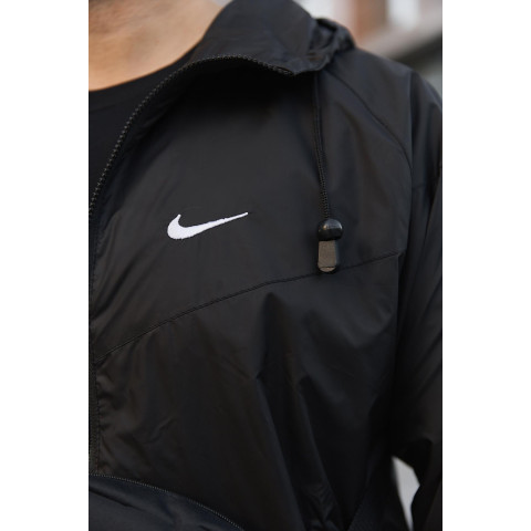 Вітровка чоловіча 