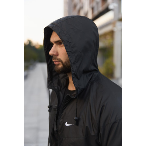 Вітровка чоловіча 