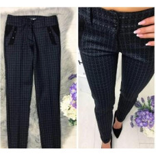 Брюки 301 чорні ромбік ( гудзики на карманах і внизу)
