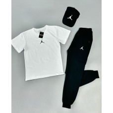 Футболка(біла)+штани+кепка Air Jordan