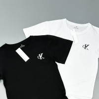 Футболка(біла)+футболка(чорна) Calvine Klein