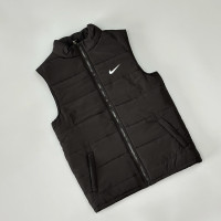 Жилетка Nike чорна