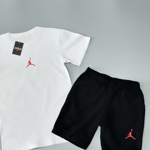 Футболка(біла)+шорти Air Jordan класичний (червоний логотип)