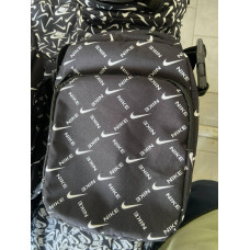 Барсетка чорна Nike v6