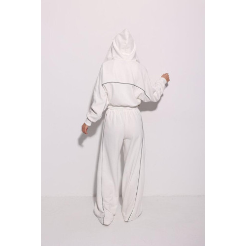 Костюм Slavni Tenzi жіночий Молочний