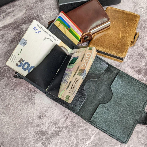 Картхолдер