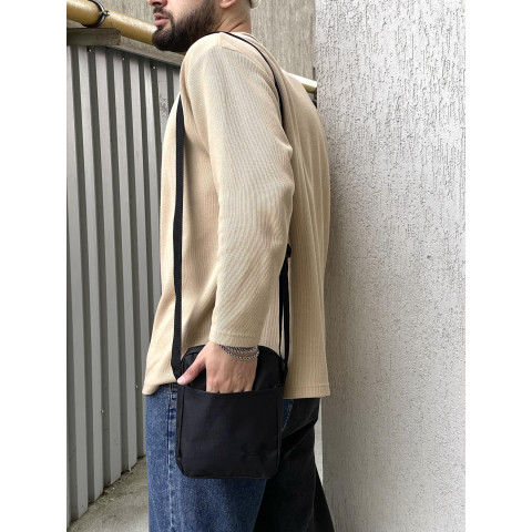 Барсетка чорна Under Armour (чорне лого)